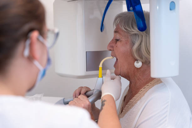 Best Emergency Dental Extractions in Sweetser, IN