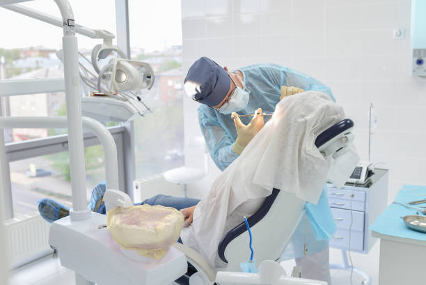 Best Emergency Dental Extractions in Sweetser, IN